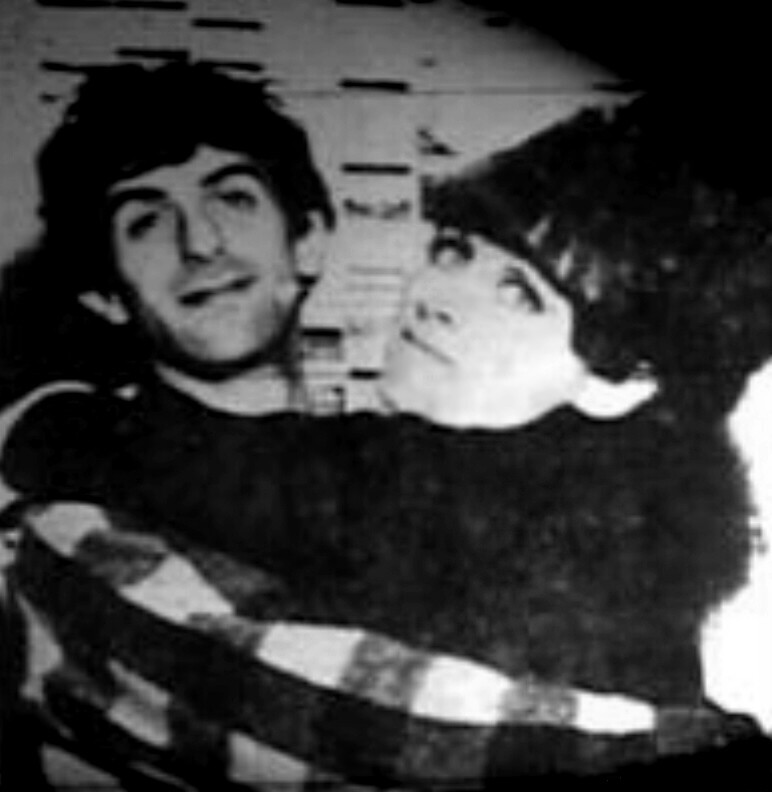  FZ y Lorraine Belcher